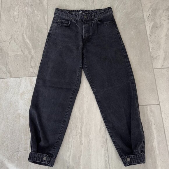 ZARA Women’s Black Denim Vintage Wash Tapered Ankle Snap button Pants Jeans 4 - Picture 1 of 7